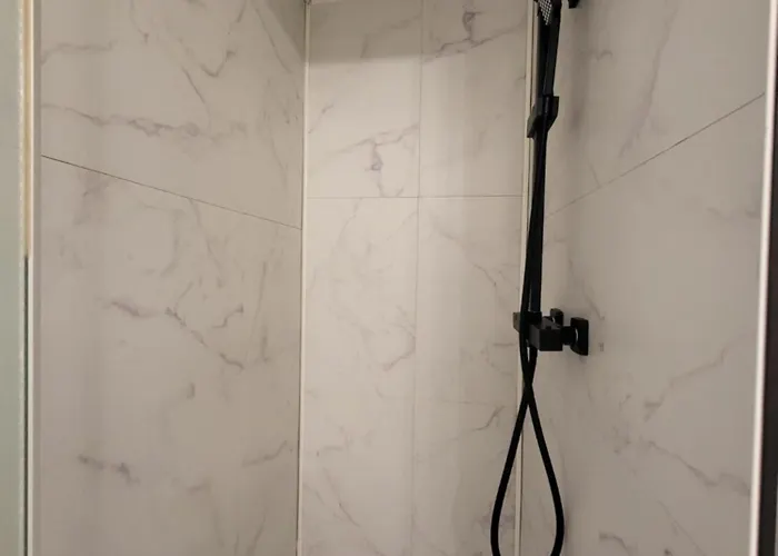 Au Calme Avec Cour Avec 1 Siege Massant! Apartment *